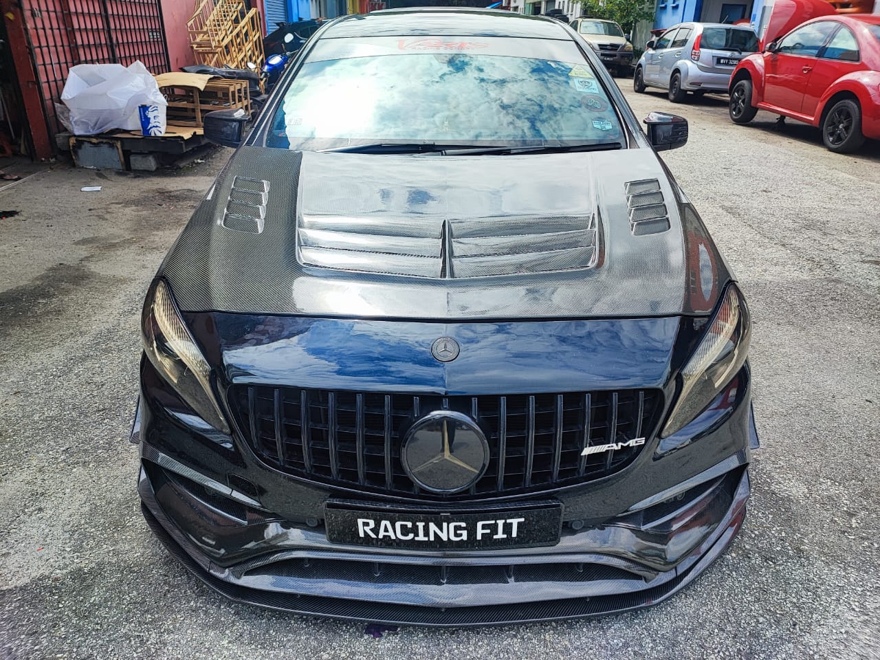 W176 A CLASS W176 FACELIFT CARBON FIBER BODYKIT